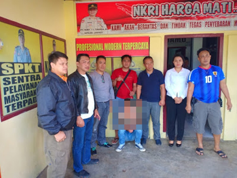 timsus-amankan-tersangka-penikaman-di-langowan.jpg
