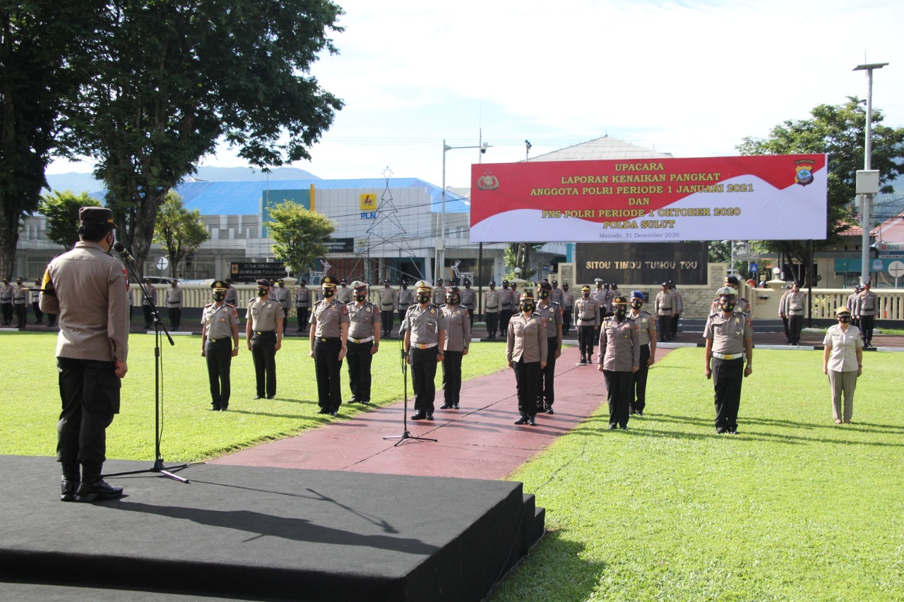upacara-laporan-kenaikan-pangkat-di-polda-sulut.jpg