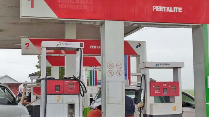 update-harga-terbaru-pertamax-dan-pertalite-hari-ini-4-mei-2022-di-spbu-seluruh-indonesia.jpg