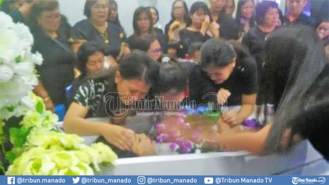 update-kecelakaan-mautseusai-perayaan-kelulusan-pemakaman-irene-soenarno-penuh-kesedihan-2.jpg