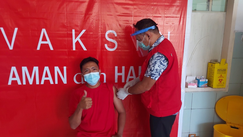 Jalani Vaksin Covid-19, Wartawan di Bitung Buat Vlog Vaksin Aman dan Halal