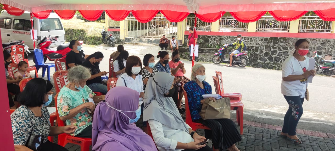 Warga di Desa Tumaluntung Minut yang Ikut Vaksinasi Dapat Kesempatan Menangkan Door Prize