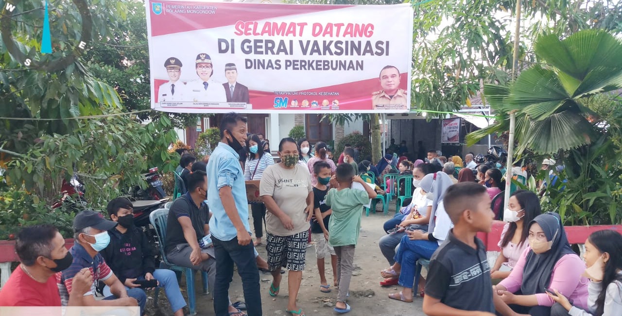vaksinasi-di-setiap-desa-di-kabupaten-blmng-fhdfhdfh67hgkjjhkhj.jpg