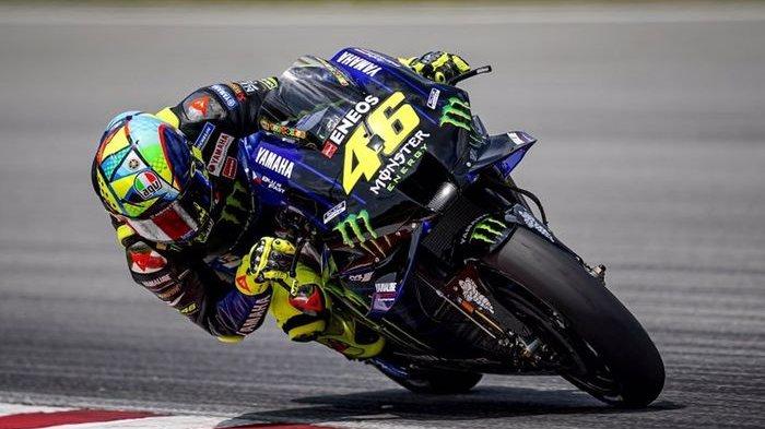 valentino-rossi-memacu-yamaha-yzr-m1.jpg