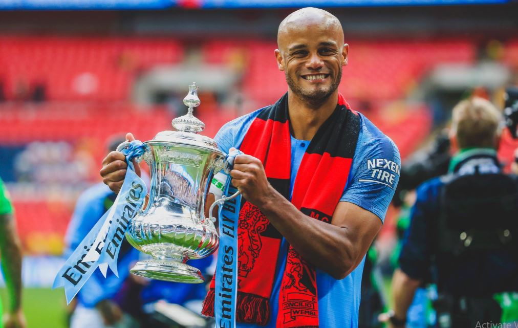 vincent-kompany-rererer.jpg