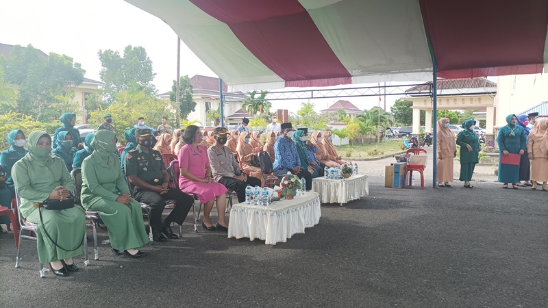 Peringati Hari Ibu, Pemkab Bolsel Gelar Upacara yang Dirangkaikan dengan Apel Korpri