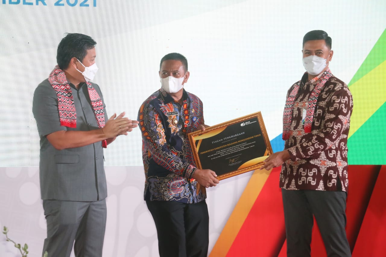 Pemkab Boltim Terima Penghargaan dari BPJS Ketenagakerjaan