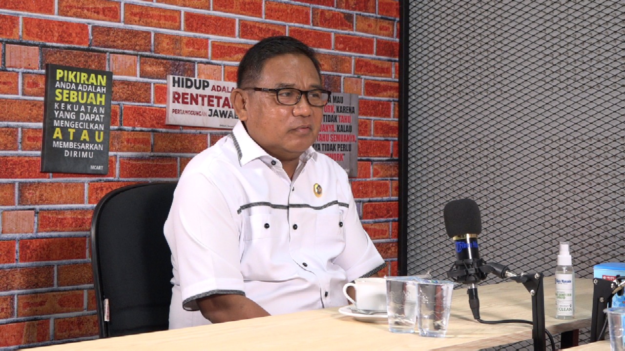 wakil-bupati-kepulauan-talaud-moktar-arunde-parapaga-897.jpg