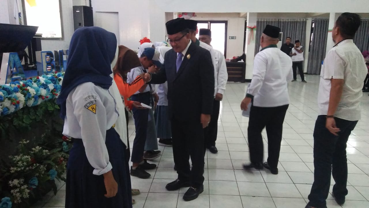 wakil-wali-kota-bitung-ir-maurits-mantiri-menghadiri-acara-bimtek-upz-baznas-kota-bitung.jpg