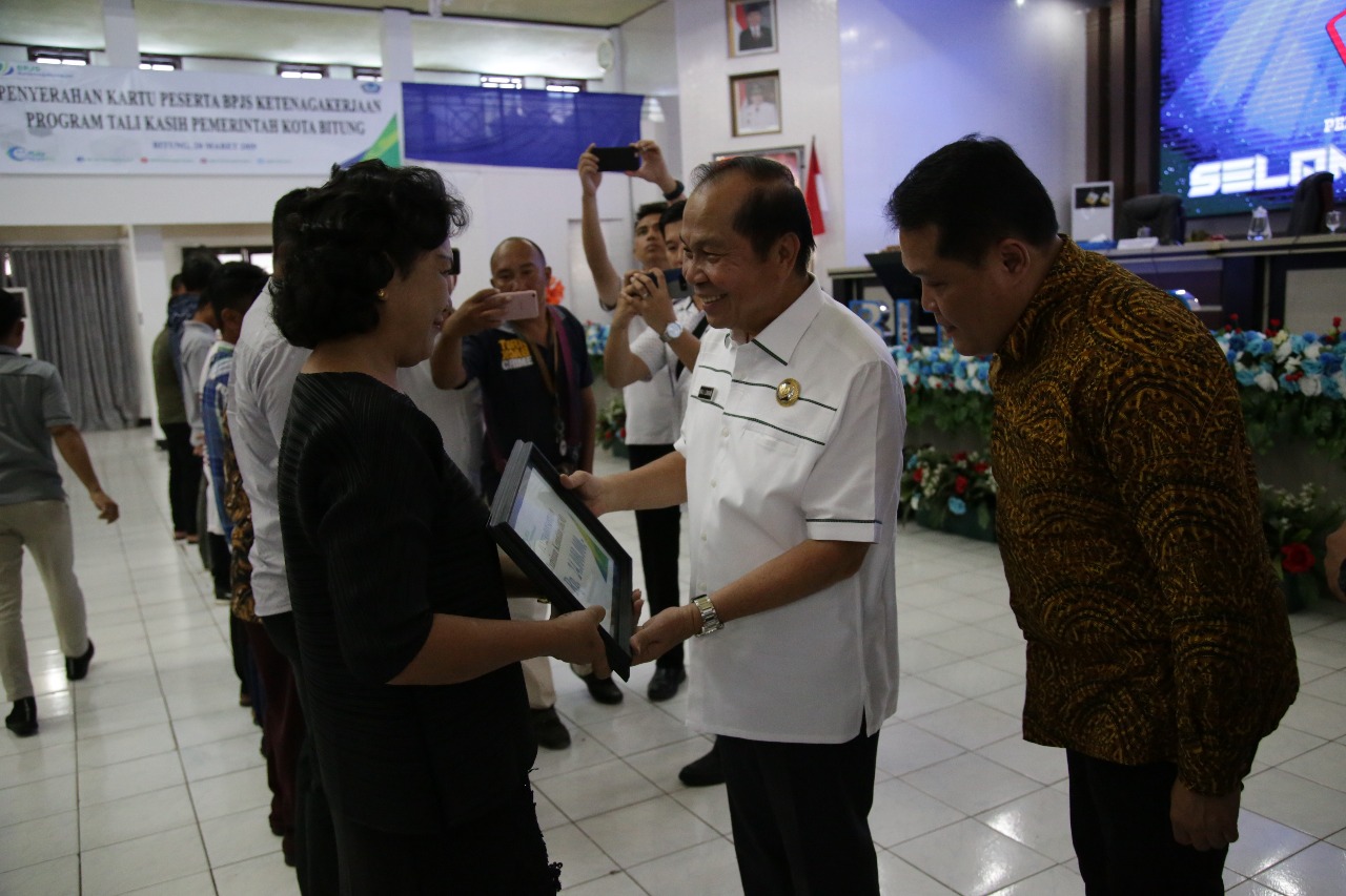 wali-kota-bitung-maximilian-j-lomban-123.jpg