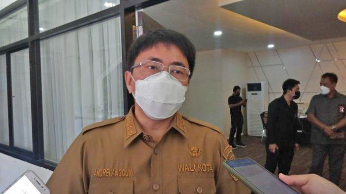 Andrei Angouw Minta Warga Manado Tuntaskan Vaksinasi Covid 19