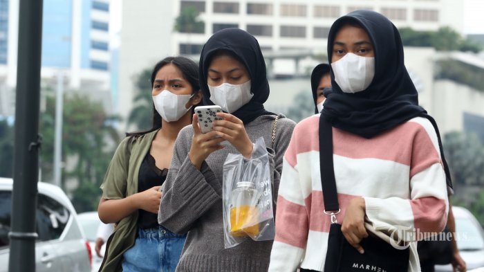 Meski Sudah Vaksin Booster, Masyarakat Tetap Diminta untuk Tetap Pakai Masker saat Perjalanan Mudik