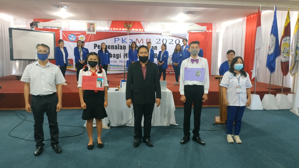 1.478 Mahasiswa Polimdo Ikut PK2MB Virtual, Peserta Tetap Pakai Atribut 'Ospek'