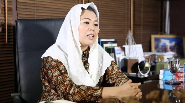 Putri Gusdur Tegaskan, Bendera NU Tidak Boleh Dikibarkan Dalam Kampanye 01 Maupun 02