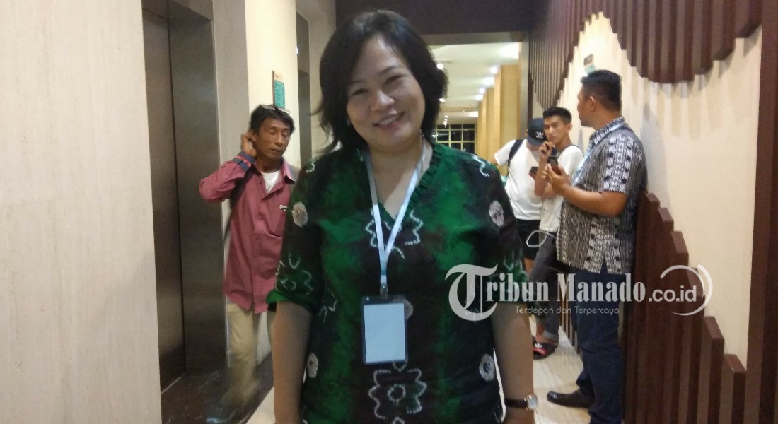 yessy-momongan-kepala-divisi-teknis-kpu-sulut_20180710_092442.jpg