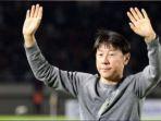 060125-shin-tae-yong-diganti.jpg