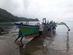 6-kelompok-nelayan-pesisir-65745641.jpg