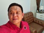 Ada-foto-foto-Dokumentasi-Pribadi-Anggota-DPRD-Kota-Bitung-Indra-Wira-Ferna.jpg