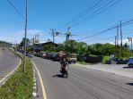 Antrean-di-SPBU-Kolongan-dan-Ring-Road.jpg