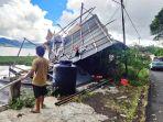 Beberapa-rumah-warga-di-Kelurahan-Peleloan-Kecamatan-Tokjhkhjkhjk.jpg