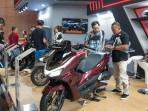Booth-PT-Astra-Honda-Motor-memamerkan-produk-lengkap-lini-sepeda-motor-Honda.jpg