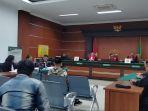 Breaking-News-Foto-Dokumentasi-Tribun-Manado-Nielton-Durado-Caption-Sidang-korupsi-PT-Air-Manado.jpg
