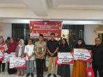 Buka-puasa-JIPS-dan-anak-panti-asuhan-tt565.jpg