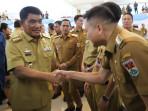 Bupati-Ronald-Kandoli-ikut-hadir-dalam-Rapat-Koordinasi-Rakor-Pemprov.jpg