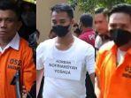 Ferdy-Sambo-peran-pengganti-Brigadir-J-dan-Bharada-E-saat-rekonstruksi-di-Duren-Tiga.jpg