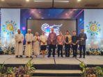Foto-bersama-manajemen-Tateli-Resort-Convention-Manado.jpg
