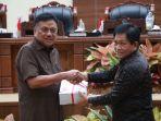 Gubernur-Sulut-Olly-Dondokambey-dan-Ketua-DPRD-jgj.jpg
