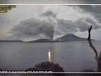 Gunung-Anak-Krakatau-tiga-kali-meletus-Berikut-rinciannya.jpg