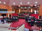 HEARING-Hearing-perwakilan-masyarakat-Pulau-Lembeh-dengan-DPRD.jpg
