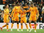 Hasil-Valencia-vs-Real-Madrid-Los-Blancos-Sukses-Menang-dengan-10-Pemain-Vinicius-Jr-Kartu-Merah.jpg