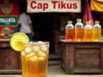 ILUSTRASI-CAP-TIKUS-Ilustrasi-minuman-keras-cap-tikus-Kamis-9102025.jpg