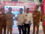 KETERANGAN-PERS-Bupati-Kabupaten-Minahasa-Utara-Joune-Ganda-GGJGHJ87987.jpg