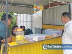 Kantin-milik-Nanda-Ambarak-di-sudut-SMAN-1-Bolaang.jpg