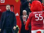 Kapten-Bruno-Fernandes-beri-kode-Ruud-Van-Nistelrooy.jpg