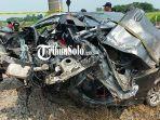 Kondisi-Mobil-Toyota-Etios-Valco-yang-Tertabrak-Kereta-api-di-Perlintasan-Sebidang.jpg