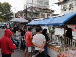 Lokasi-Jual-Takjil-di-Kelurahan-Komo-Luar-Manado-Sulut-Senin-1732025.jpg