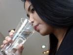 Manfaat-minum-air-putih-untuk-kesehatan.jpg