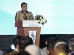 Menteri-Koordinator-Bidang-Perekonomian-Airlangga-Hartarto-Foto-terbaru-hari-ini.jpg