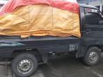 Mobil-pikap-menabrak-warga-yang-sedang-meminta-sumbangan-masjid.jpg