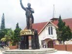 Monumen-Schwarz-Ikon-Langowan-dibangun-oleh-Menhan-Prabowo-Subianto.jpg