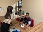 Oknum-LSM-di-Sulawesi-Utara-Vidi-Ngantung-Ditahan-di-Rutan-Mapolres9.jpg