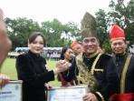 Tomohon Raih Penghargaan Best Performance Penurunan Stunting di HUT ke-61 Sulut