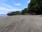 Pantai-Bulo-di-Desa-Tateli-Dua-zxdvzsdvz.jpg