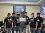 Pelaku-penikaman-di-Terminal-Paal-2-Manado-Sulawesi-Utara-67u.jpg