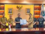 Pemkot-Bitung-MoU-Pengadilan-NegeriPerikanan-Bitung-Kelas-IB-dan-Yayasan-Cakra-Proletariat.jpg
