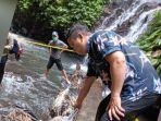 Penemuan-mayat-di-air-terjun-Foto-4.jpg